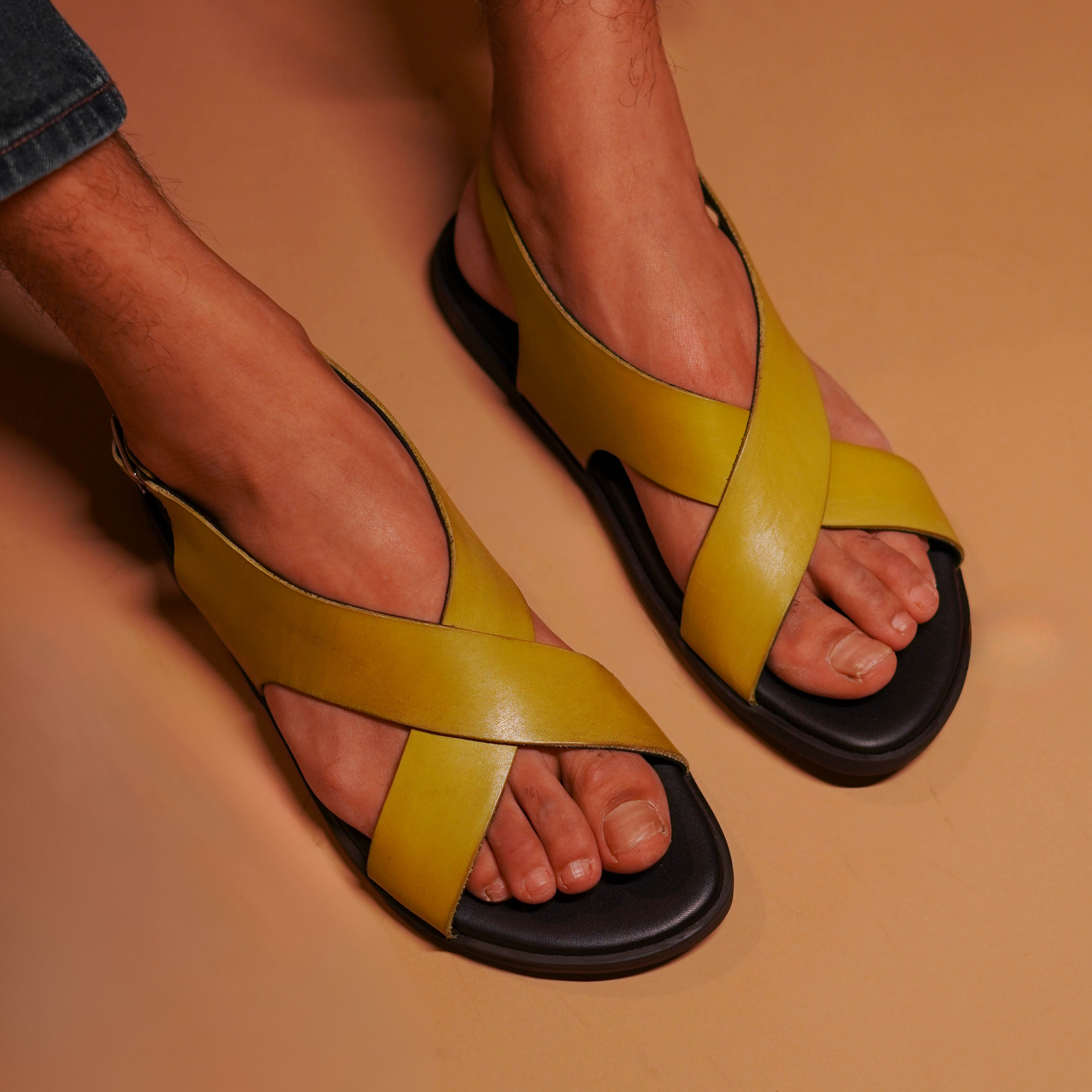 Pelle Verdo | Green cross strap traditional leather sandal
